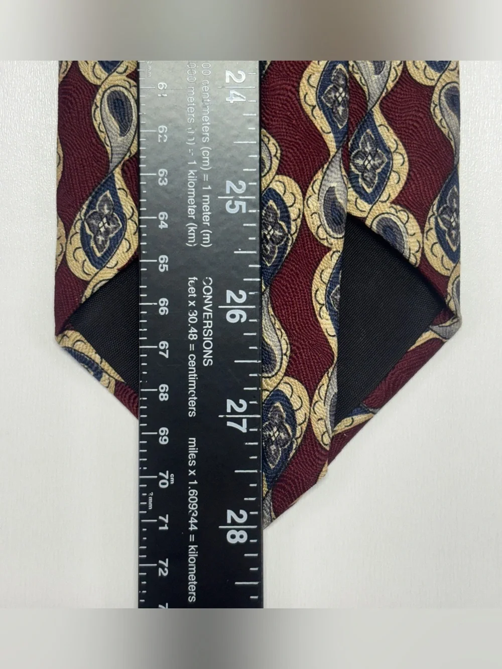 Vintage 90s Geoffrey Beene 100% Silk Burgundy Paisley Tie Made in USA